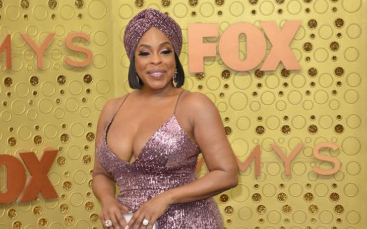 Niecy Nash Net Worth - Find Out How Much the Emmy Award Winner Makes from Her Career as an Actress, a Comedian, and a Model